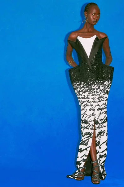 Look 25